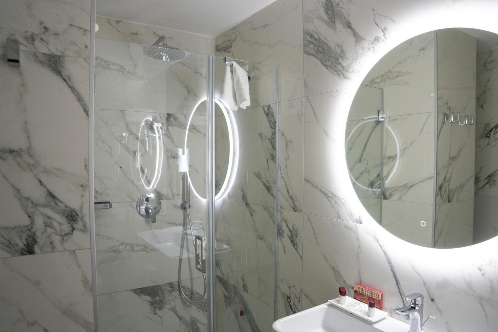 Soul Art Hotel Napoli Bagian luar foto
